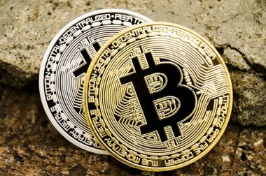 Yeni Kripto para birimi, bitcoin ve bilgisayar ücreti Finans