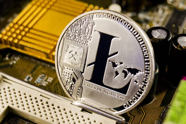 Litecoin es una forma moderna de cambio y esta moneda criptográfica — Foto de Stock