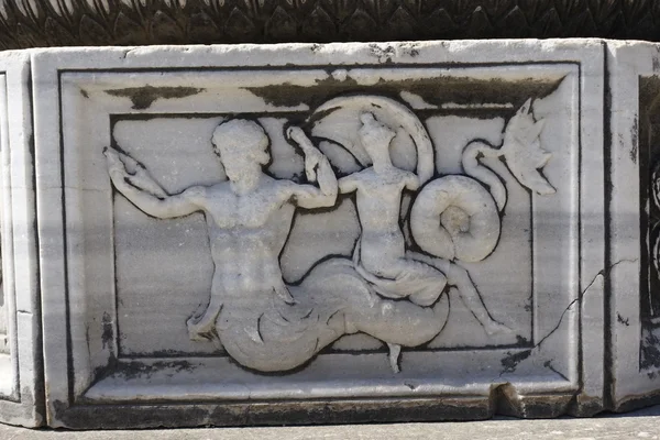 Weergave van de tempel van apollo in antieke stad van didyma — Stockfoto