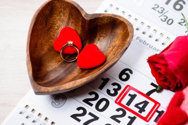 nişan yüzüğü, kalp, takvim, 14 Şubat, Valent için bir hediye