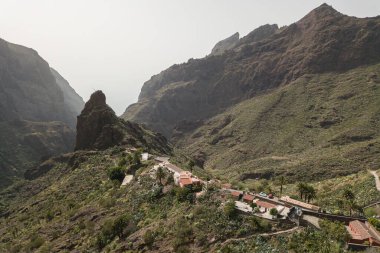 İspanya, Tenerife 'deki Masca Dağı' nın hava manzarası. Tenerife dönüm noktası