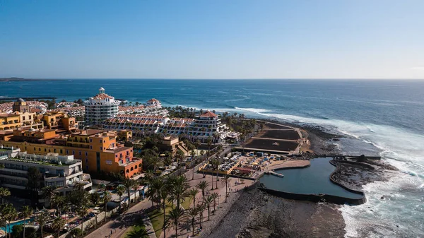 Las Amerikas Surf-Paradies, Teneriffa Surfen für Anfänger und Profis — Stockfoto