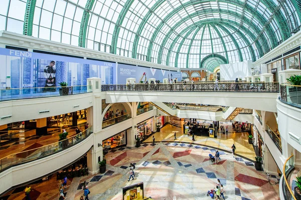 에미레이트 항공의 Dubai,Uae.Mall. — 스톡 사진