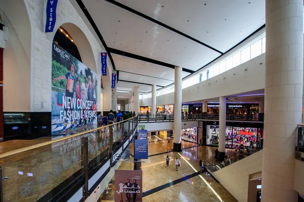 에미레이트 항공의 Dubai,Uae.Mall. — 스톡 사진