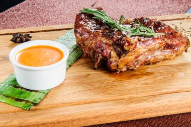 Izgara domuz eti biftek fille.