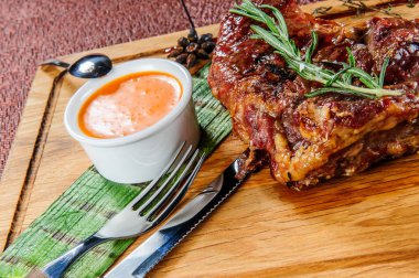 Izgara domuz eti biftek fille.