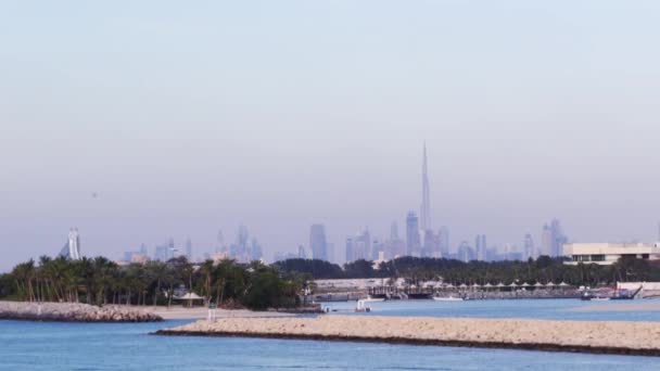Dubai Birleşik Arap Emirlikleri Şubat 2017 Small Yat Arka Plan — Stok video