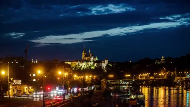 Praga República Checa Octubre 2017El Puente Carlos Praga Barco Excursión — Vídeo de stock