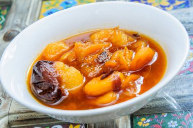 Orta Doğu mezeleri - Orta Doğu 'da geleneksel yiyecekler