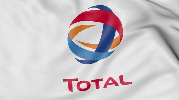 Primer plano de la bandera ondeante con el logotipo de Total S.A., representación 3D — Foto de Stock