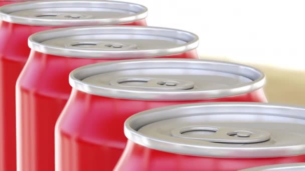 Generische rote Aluminiumdosen, die sich auf dem Förderband bewegen. Erfrischungsgetränke oder Bier. Recycling-Verpackungen. 4k nahtloser Clip mit Schlaufe, prores — Stockvideo