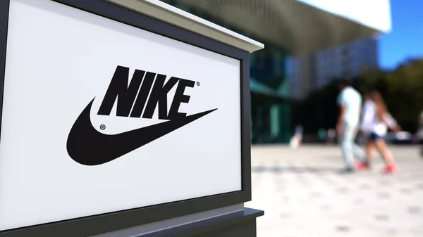 Nike Stock Royalty Free Images | Depositphotos