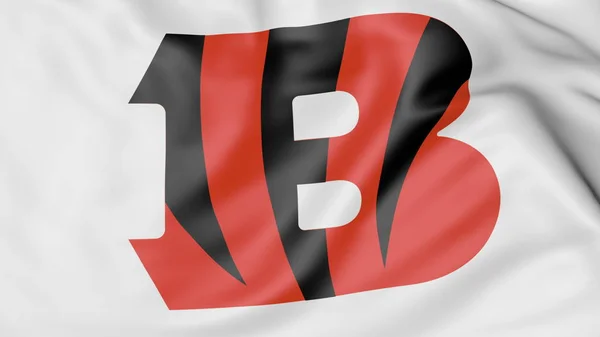 Primer plano de la bandera ondeante con el logotipo del equipo de fútbol americano Cincinnati Bengals NFL, representación 3D — Foto de Stock