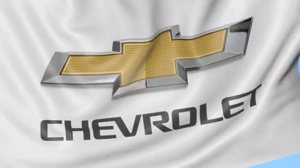 Närbild av viftande flagga med Chevrolet logo, sömlös loop, blå bakgrund, redaktionella animation. 4k Prores — Stockvideo
