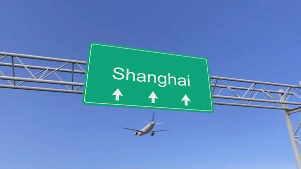 Zweimotoriges Verkehrsflugzeug bei der Ankunft auf dem Flughafen von Shanghai. Reisen nach China konzeptionelles 3D-Rendering — Stockfoto