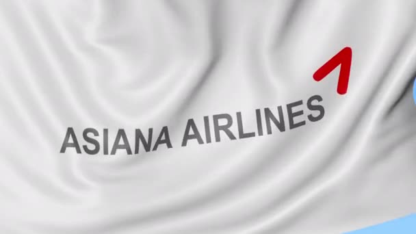 Bandera ondeante de Asiana Airlines contra fondo azul cielo, lazo sin costuras. Animación Editorial 4K — Vídeo de stock