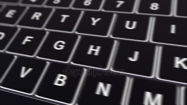 Dolly disparo de teclado de ordenador negro y la tecla de soporte brillante. Clip conceptual 4K — Vídeos de Stock