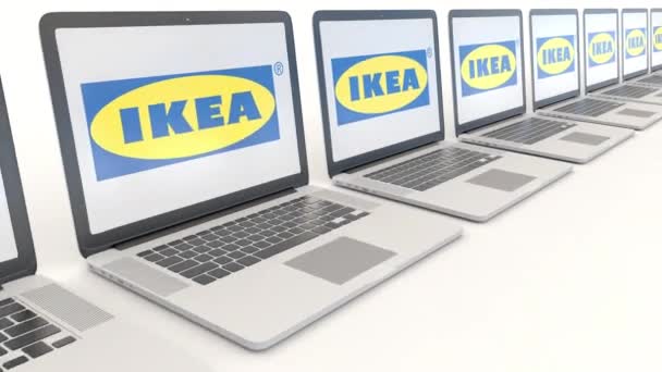 Moderní notebooky s Ikea logo. Počítač technika koncepční redakční 4k klip, bezešvé smyčka — Stock video