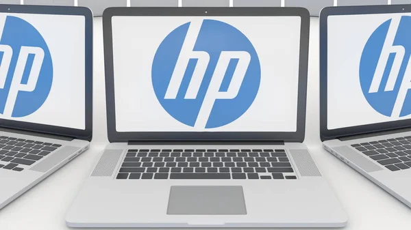 Laptops mit PS inkl. Logo auf dem Bildschirm. Computertechnologie konzeptionelles redaktionelles 3D-Rendering — Stockfoto