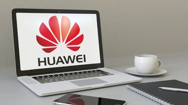 Ноутбук с логотипом Huawei на экране. Концептуальная редакционная 3D рендеринг современного рабочего места — стоковое фото