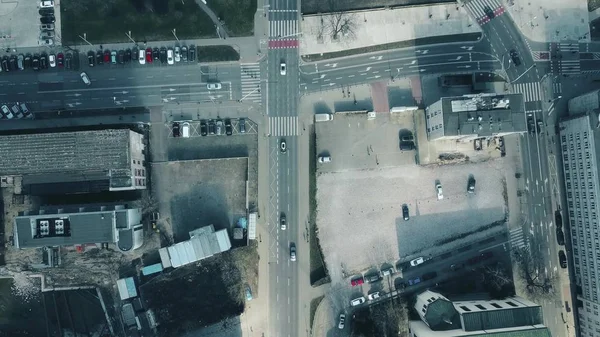 Aerial shot of street traffic and road intersections, top view — Stock Photo, Image