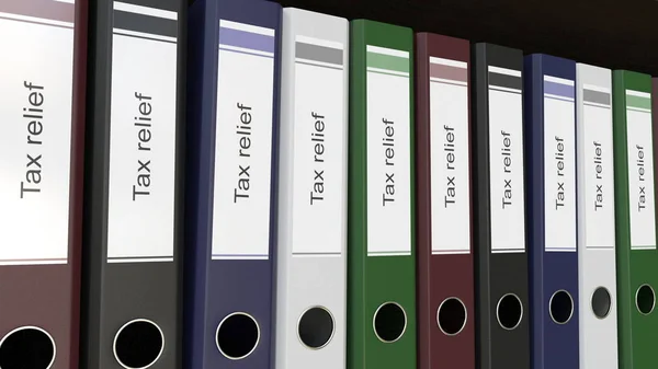 Linha de pastas de escritório multicoloridas com etiquetas de alívio fiscal 3D renderização — Fotografia de Stock