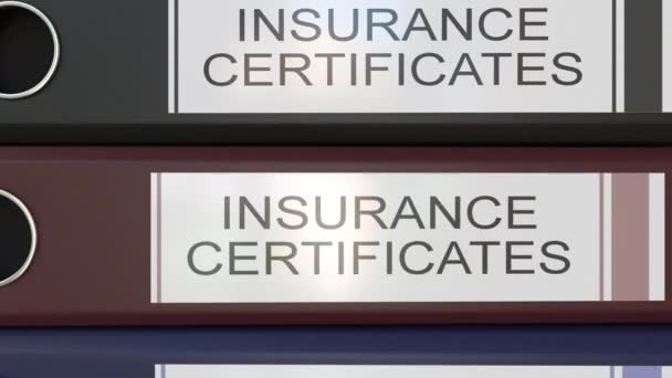 Вертикальная стопка многоцветных офисных папок со страховыми сертификатами — стоковое видео