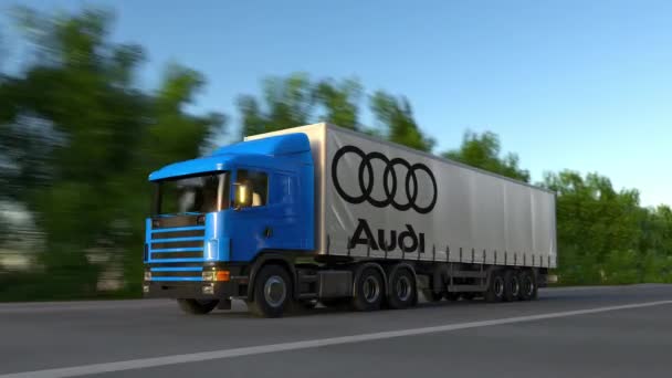 Frete semi-caminhão com logotipo Audi condução ao longo da estrada da floresta, loop sem costura. Editorial 4K clip — Vídeo de Stock