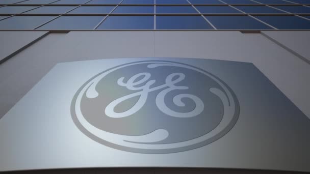 Oznakowania zewnętrznego deska z General Electric logo. Nowoczesny biurowiec. Redakcji renderowania 3d — Wideo stockowe