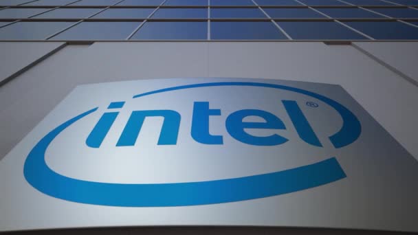 Papan nama outdoor dengan logo Intel Corporation. Gedung kantor modern. Perenderan 3D Editorial — Stok Video