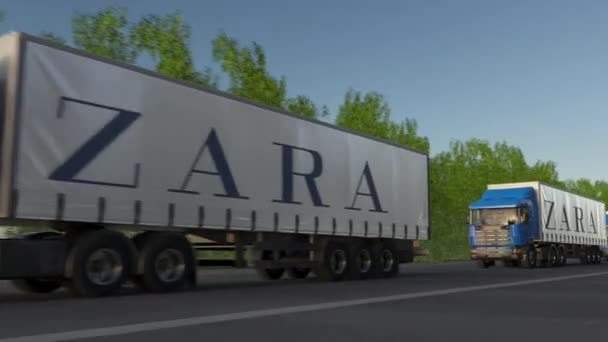 Árufuvarozási kamionok vezetés erdei út mentén, varrat nélküli hurok Zara logóval. Szerkesztői 4k klip — Stock videók