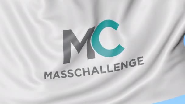 Bandera ondeante con logotipo MassChallenge. Inconsútil bucle 4K animación editorial — Vídeos de Stock