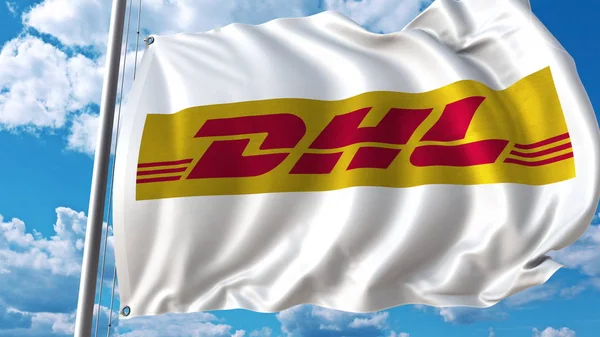 Integetett zászló ellen sky és clouds Dhl logóval. Szerkesztői 3d-leképezés — Stock Fotó