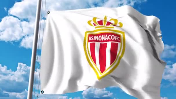 Viftande flagga med Monaco football team logo. 4 k redaktionella klipp — Stockvideo