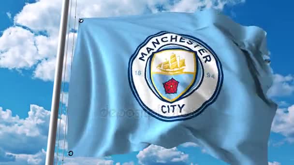 Wapperende vlag met Manchester City football team logo. 4 k redactionele clip — Stockvideo