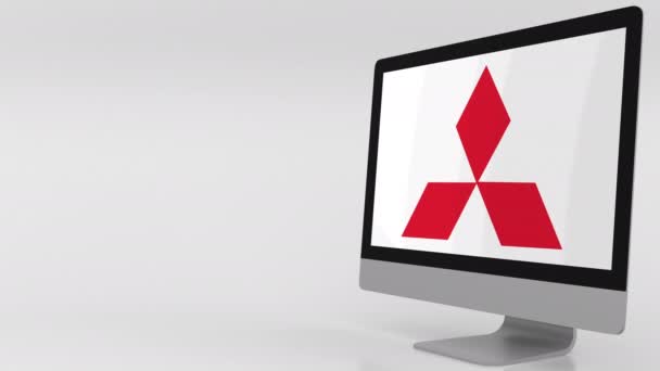 Moderne computerscherm met Mitsubishi logo. 4 k redactionele clip — Stockvideo