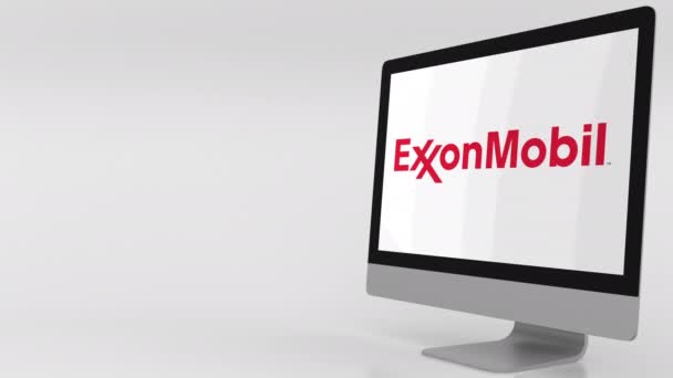 Tela de computador moderna com logotipo Exxon Mobil. Clipe editorial 4K — Vídeo de Stock