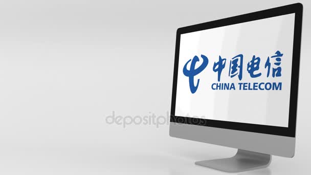 Moderno schermo del computer con logo China Telecom. Clip editoriale 4K — Video Stock