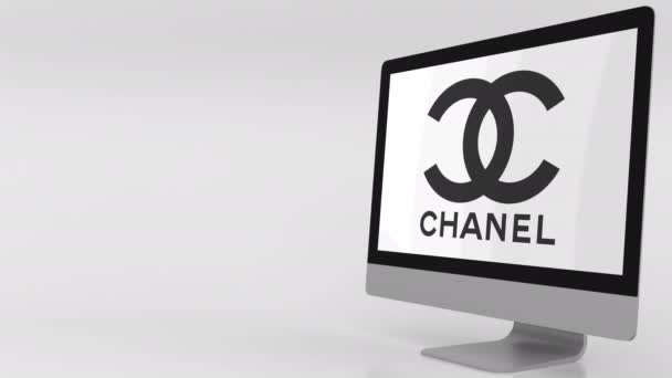 Schermo moderno con logo Chanel. Clip editoriale 4K — Video Stock