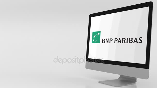 Pantalla de ordenador moderna con logo BNP Paribas. Clip editorial 4K — Vídeos de Stock