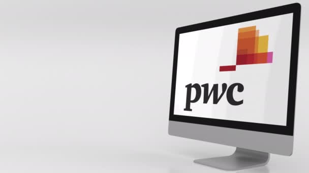 Écran d'ordinateur moderne avec logo PwC. Clip éditorial 4K — Video