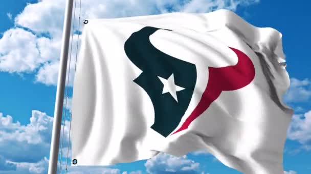 Zwaaien vlag met Houston Texans professioneel team logo. 4 k redactionele clip — Stockvideo