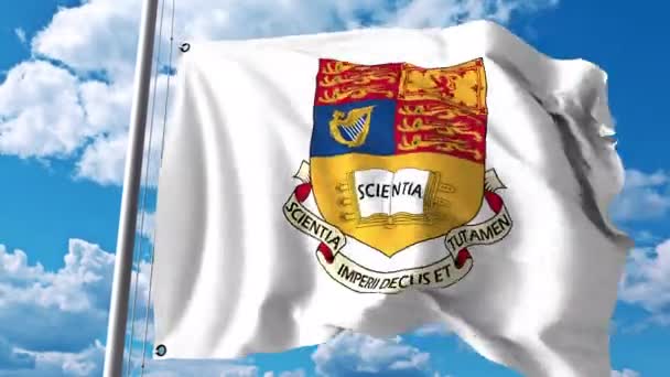 Wapperende vlag met het embleem van het Imperial College London. 4 k redactionele clip — Stockvideo