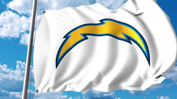 Viftande flagga med Los Angeles laddare professionellt team logo. Redaktionella 3d-rendering — Stockfoto