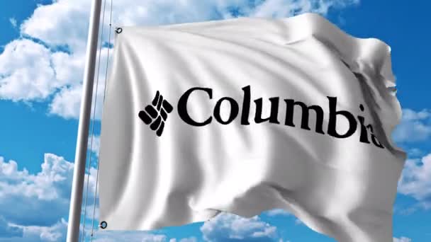 Columbia spor giyim logolu bayrak sallıyor. 4 k editoryal animasyon — Stok video