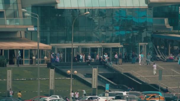 MOSCOU, RUSSIE - 25 juillet 2017. Le centre d'affaires international de Moscou MIBC gratte-ciel zoom arrière établissement tir — Video