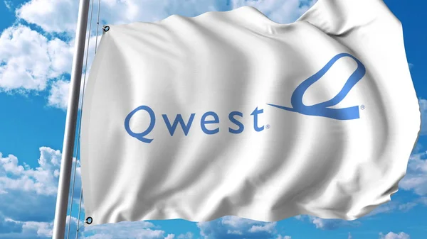 Wapperende vlag met Qwest logo. Editoial 3d rendering — Stockfoto