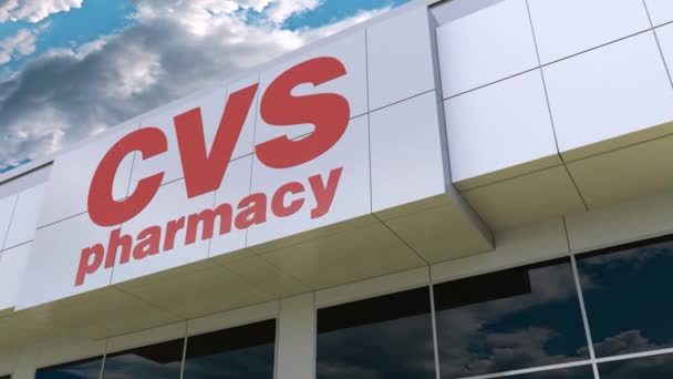 CVS Logotipo de saúde na fachada do edifício moderno. Renderização 3D editorial — Vídeo de Stock