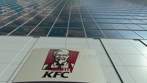 Signalisatie bord met Kentucky Fried Chicken Kfc logo. Moderne gevel time-lapse kantoorgebouw. Redactioneel 3D-rendering — Stockvideo