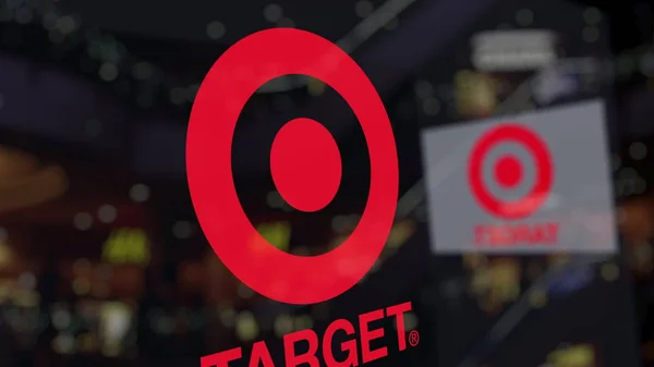 Logo Target Corporation sul vetro contro il business center sfocato. Rendering editoriale 3D — Foto Stock